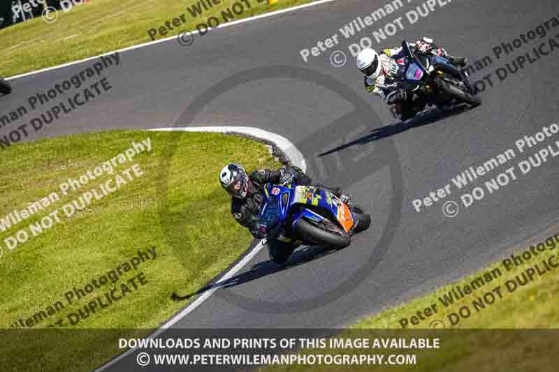 cadwell no limits trackday;cadwell park;cadwell park photographs;cadwell trackday photographs;enduro digital images;event digital images;eventdigitalimages;no limits trackdays;peter wileman photography;racing digital images;trackday digital images;trackday photos